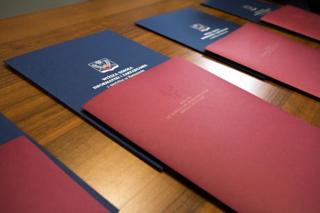 Stypendia ministra za wybitne osiągnięcia w roku akademickim 2015-2016 wręczone