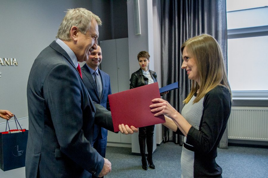 Stypendia ministra za wybitne osiągnięcia w roku akademickim 2015-2016 wręczone 20