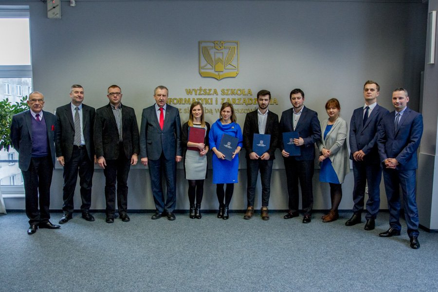 Stypendia ministra za wybitne osiągnięcia w roku akademickim 2015-2016 wręczone 33
